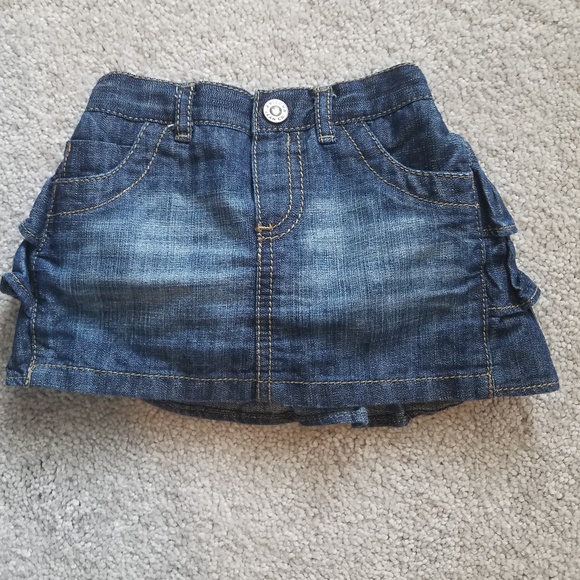Onesie & Denim skirt - Picture 3 of 7